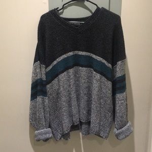 Oversized v-neck jersey sweater